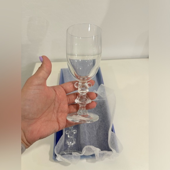 Rare Vintage Tokyo Disney Mickey and Minnie Wine Glasses from Opening Day - Picture 5 of 7